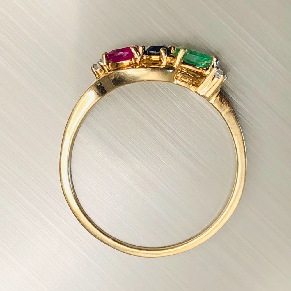 Emerald, Ruby & Sapphire Gold Ring - Picture 2 of 16